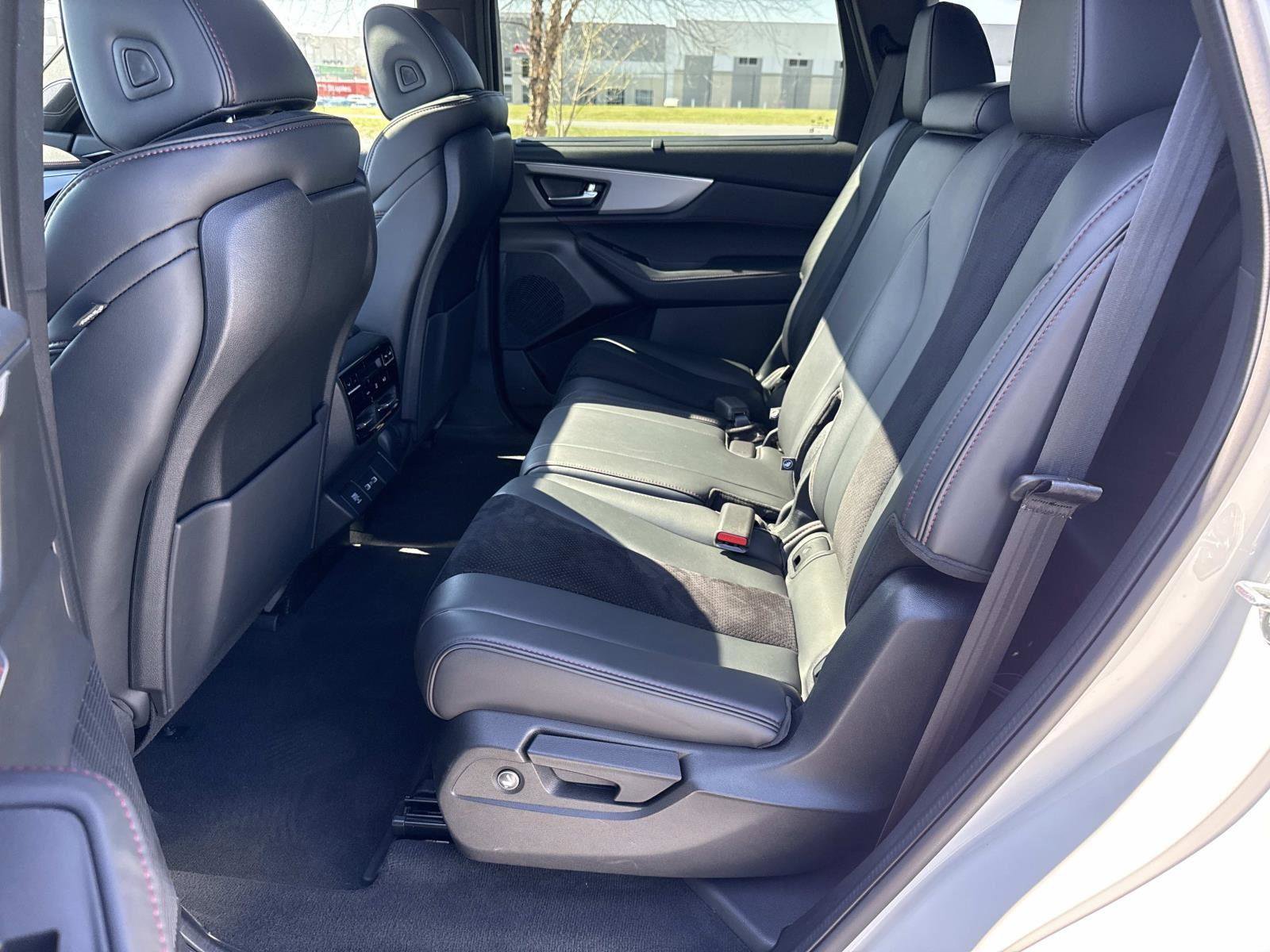 Used 2023 Acura MDX A-Spec image 23