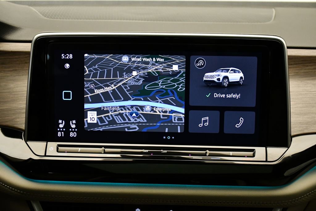 Used 2024 Volkswagen Atlas SEL Premium R-Line image 26