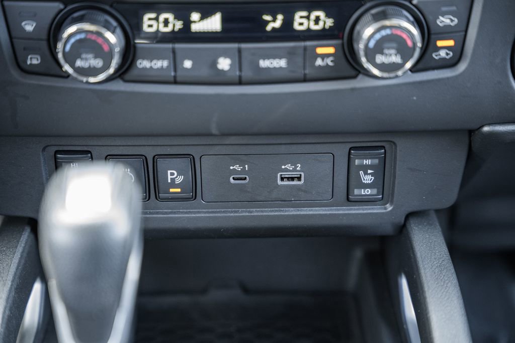 Used 2024 Nissan Frontier SV w/ Technology Package image 20