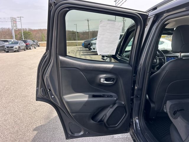 Used 2022 Jeep Renegade Limited image 46
