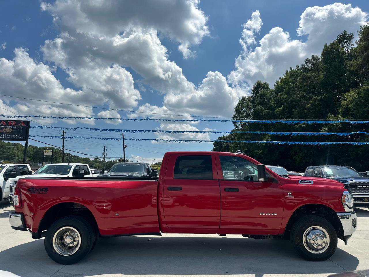 Used 2022 RAM 3500 Tradesman AWD/4WD image 8