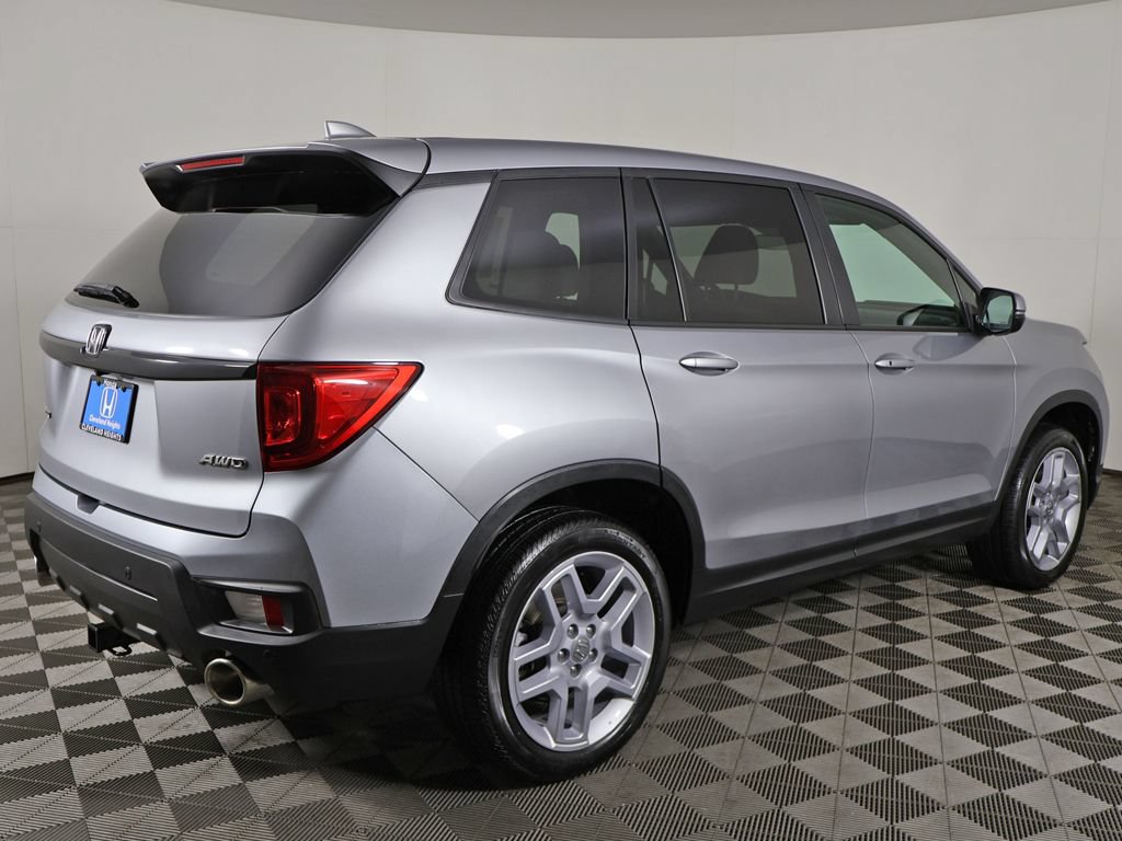 Used 2024 Honda Passport EX-L image 11