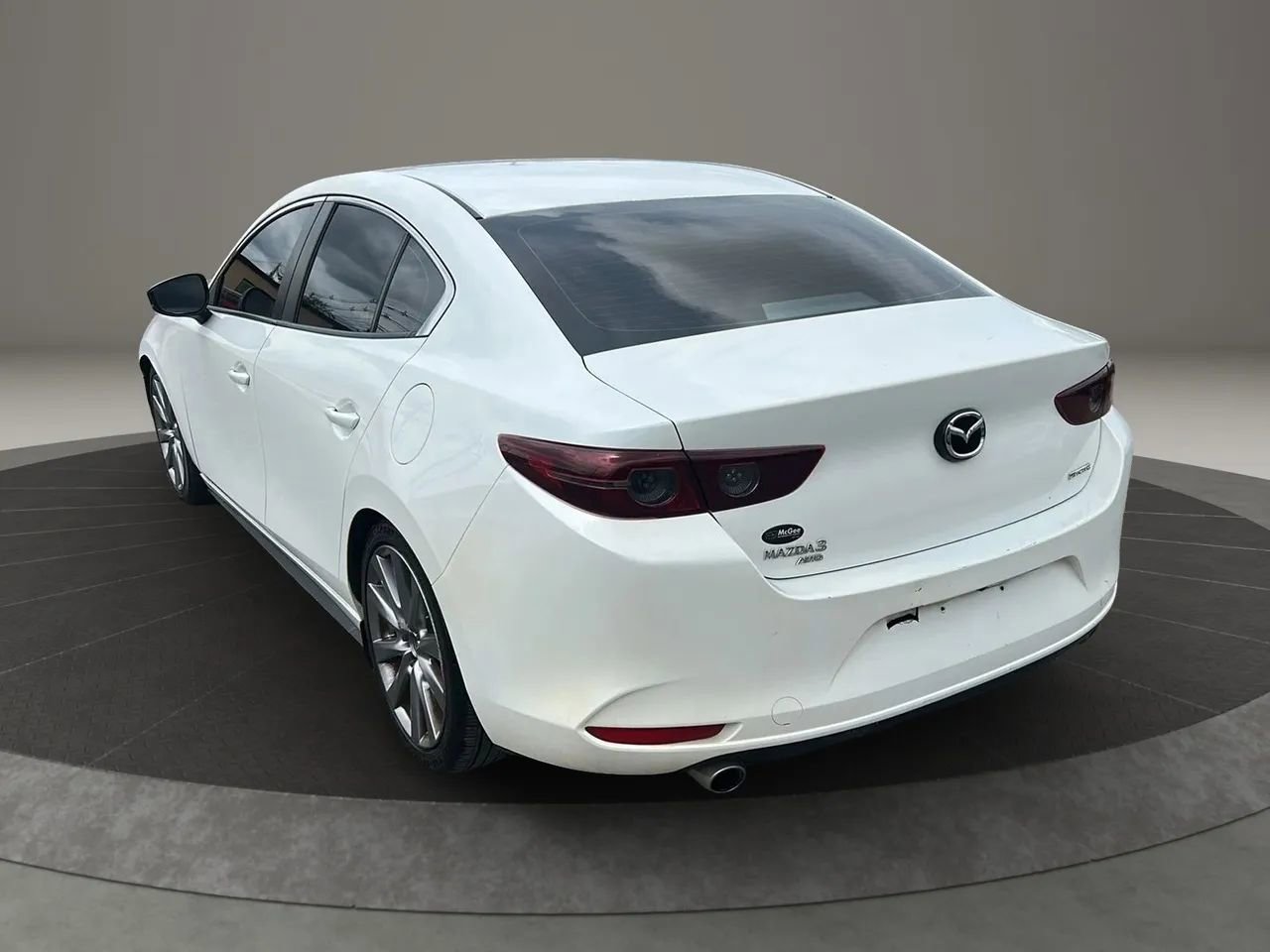 Used 2019 MAZDA MAZDA3 AWD Sedan w/ Select Package image 3