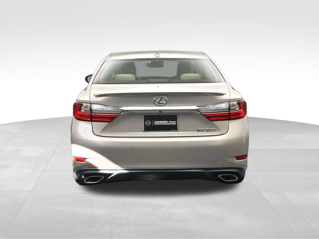 Used 2018 Lexus ES 350 w/ Luxury Package w/Wood Trim FWD image 4