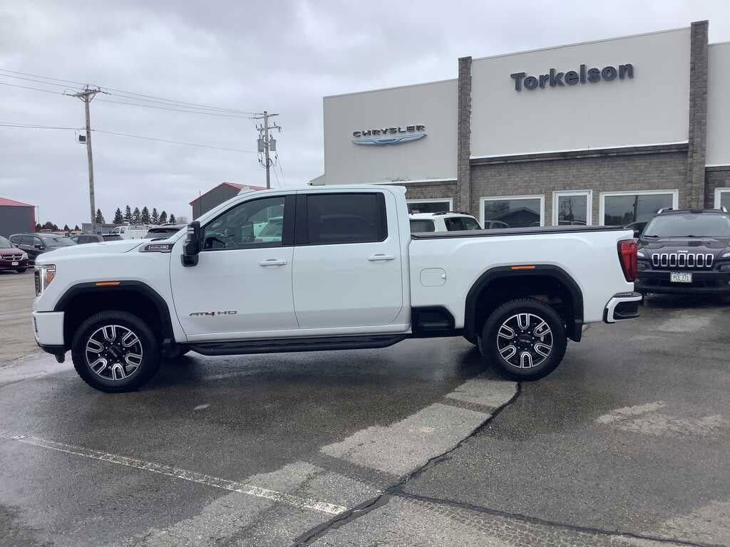 Used 2022 GMC Sierra 2500 AT4 w/ Gooseneck/5TH Wheel Package image 2
