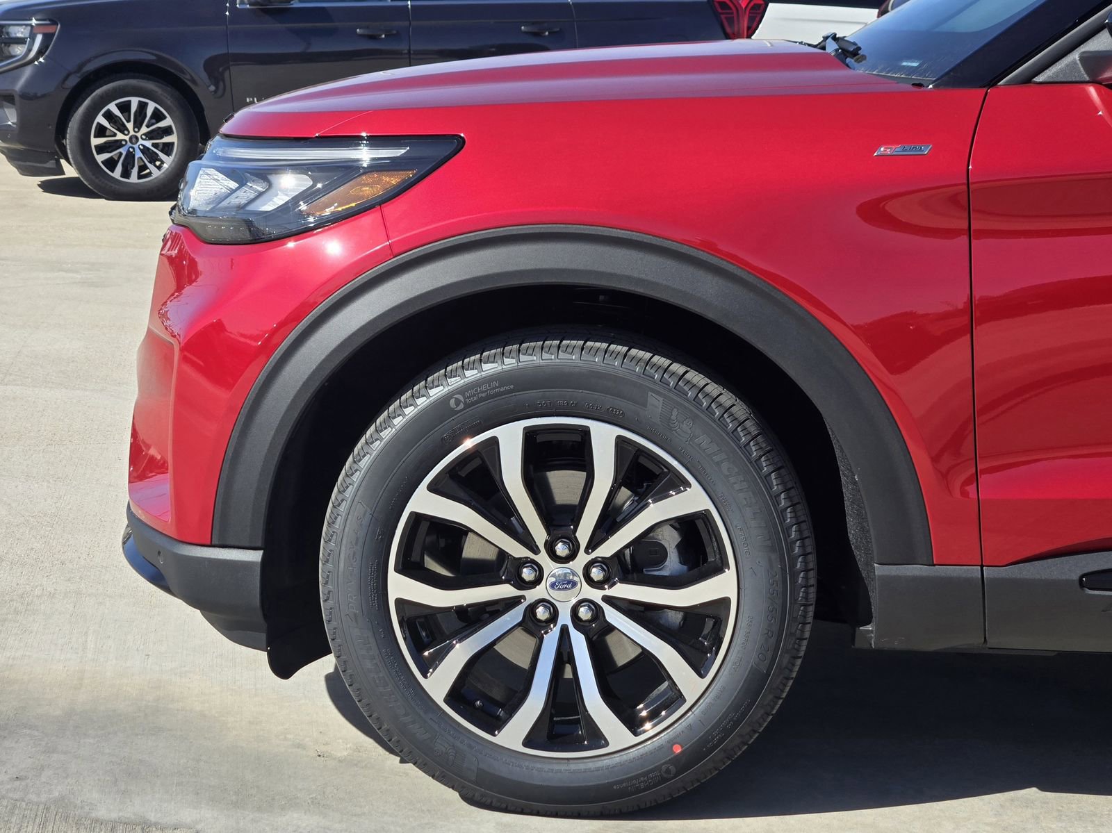 New 2026 Ford Explorer ST-Line image 9