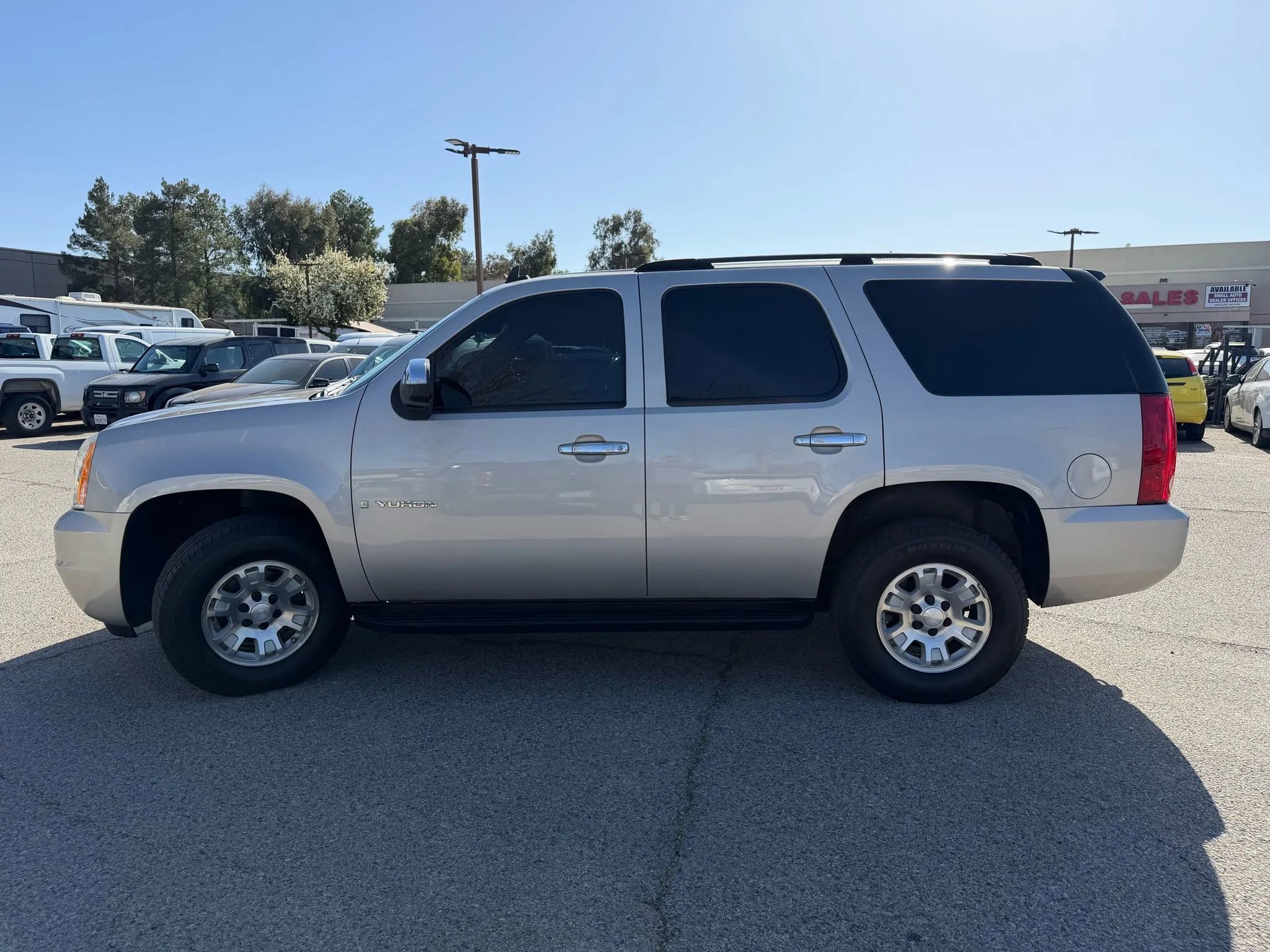 Used 2007 GMC Yukon SLE image 6