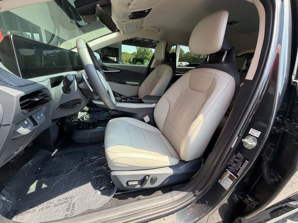 Used 2024 Kia EV6 Wind RWD image 36