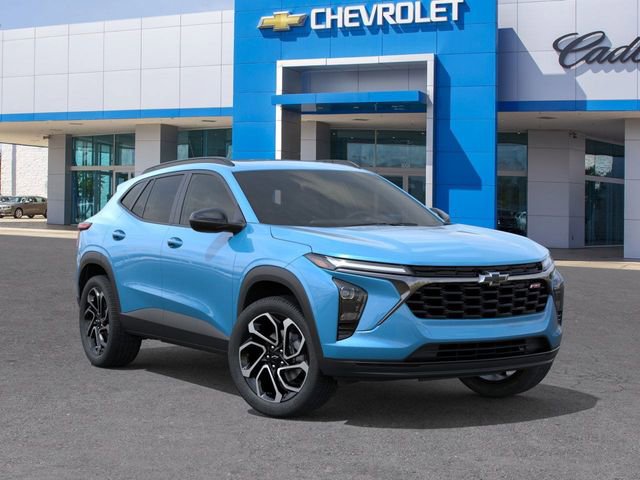 New 2026 Chevrolet Trax RS w/ Sunroof Package image 2