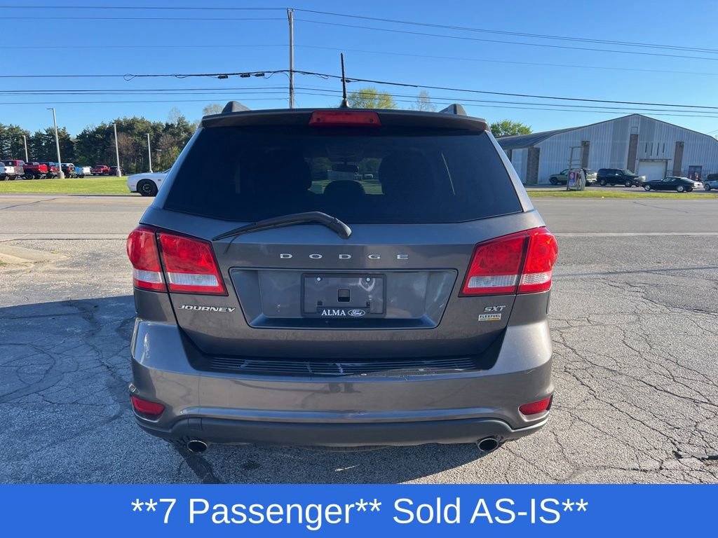 Used 2017 Dodge Journey SXT w/ Comfort/Convenience Group FWD image 29