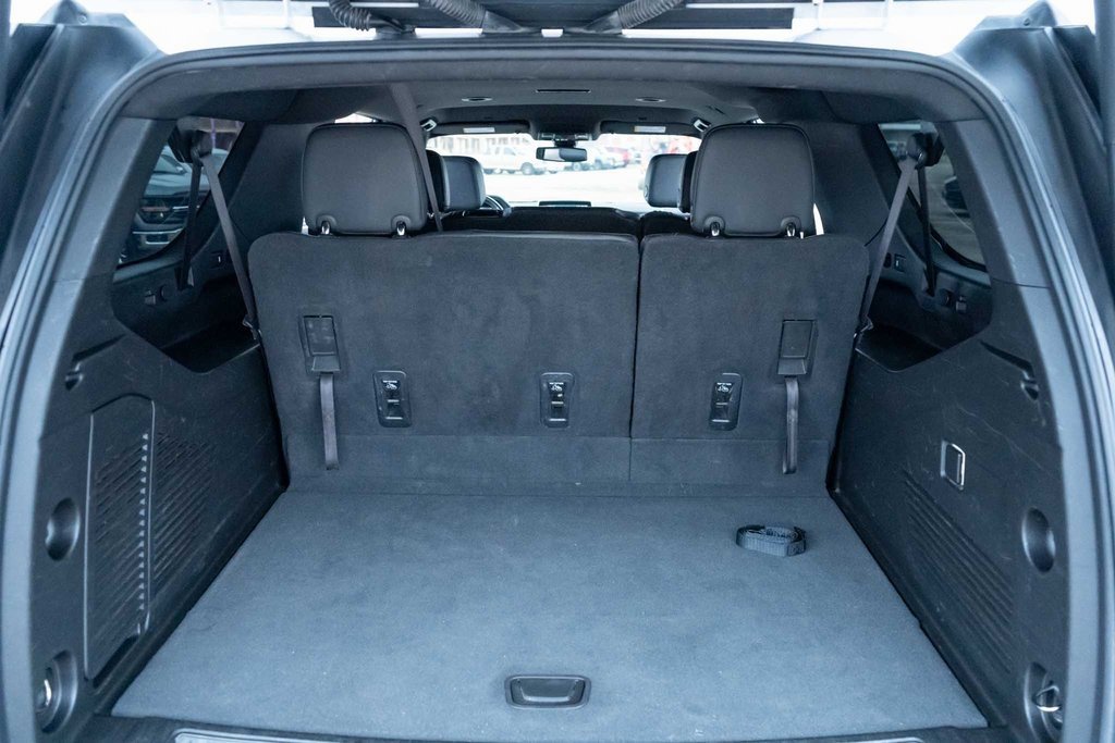 Used 2022 Chevrolet Suburban Z71 image 7