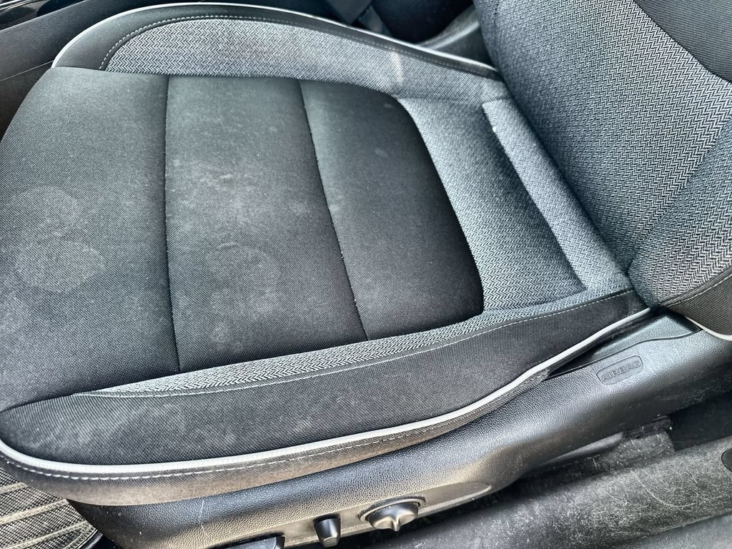 Used 2023 Chevrolet TrailBlazer LT w/ Convenience Package FWD image 5