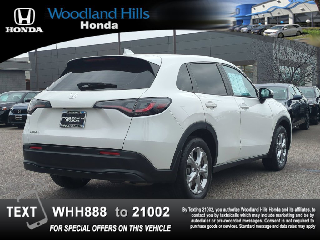 Certified 2025 Honda HR-V LX image 5