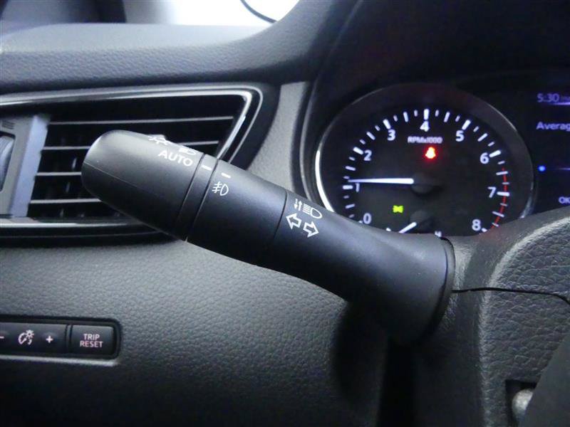 Used 2017 Nissan Rogue Sport SL AWD/4WD image 17