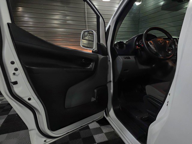 Used 2019 Nissan NV200 SV w/ Navigation Package FWD image 27