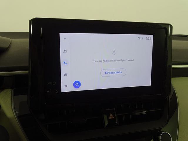 Used 2023 Toyota Corolla LE image 29