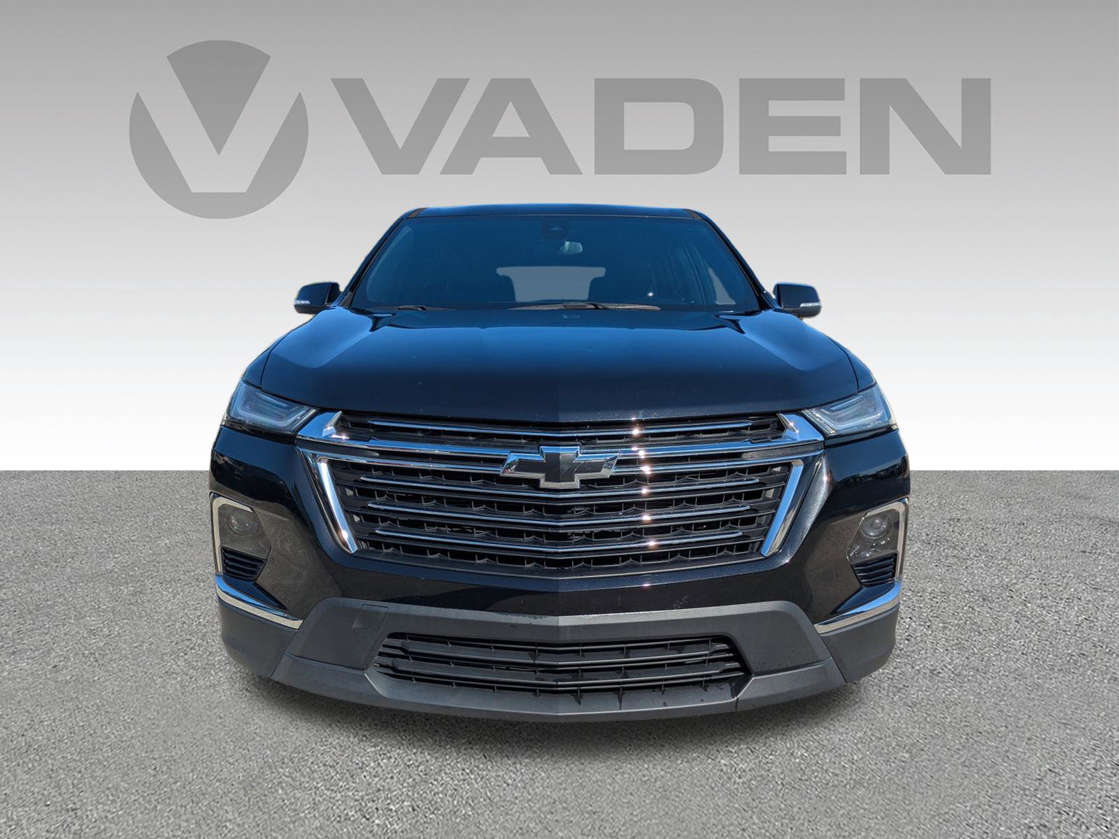 Used 2023 Chevrolet Traverse LT FWD image 32