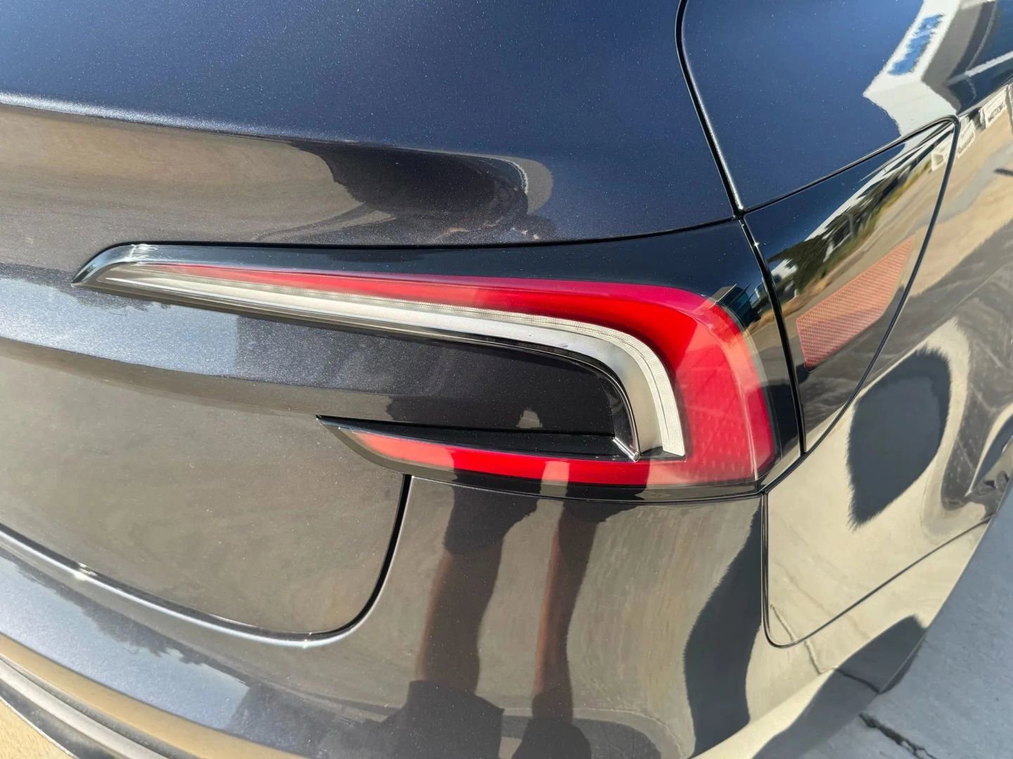 Used 2024 Tesla Model 3 Standard Range image 87