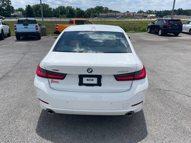 Used 2023 BMW 330i xDrive Sedan w/ Driving Assistance Package AWD/4WD image 7