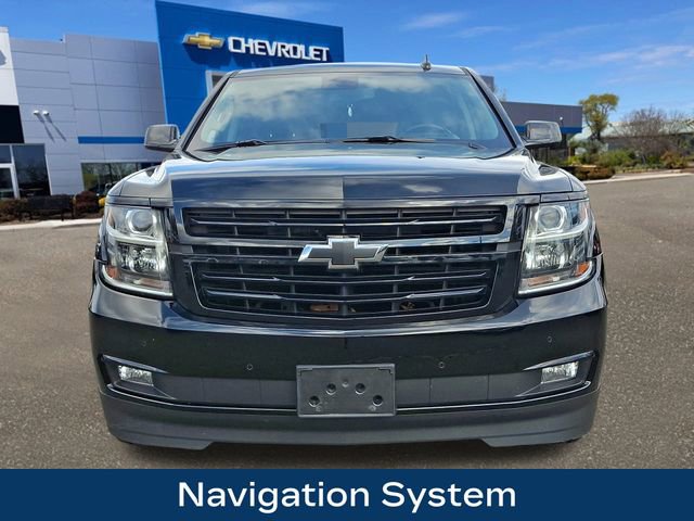 Used 2020 Chevrolet Suburban Premier image 3