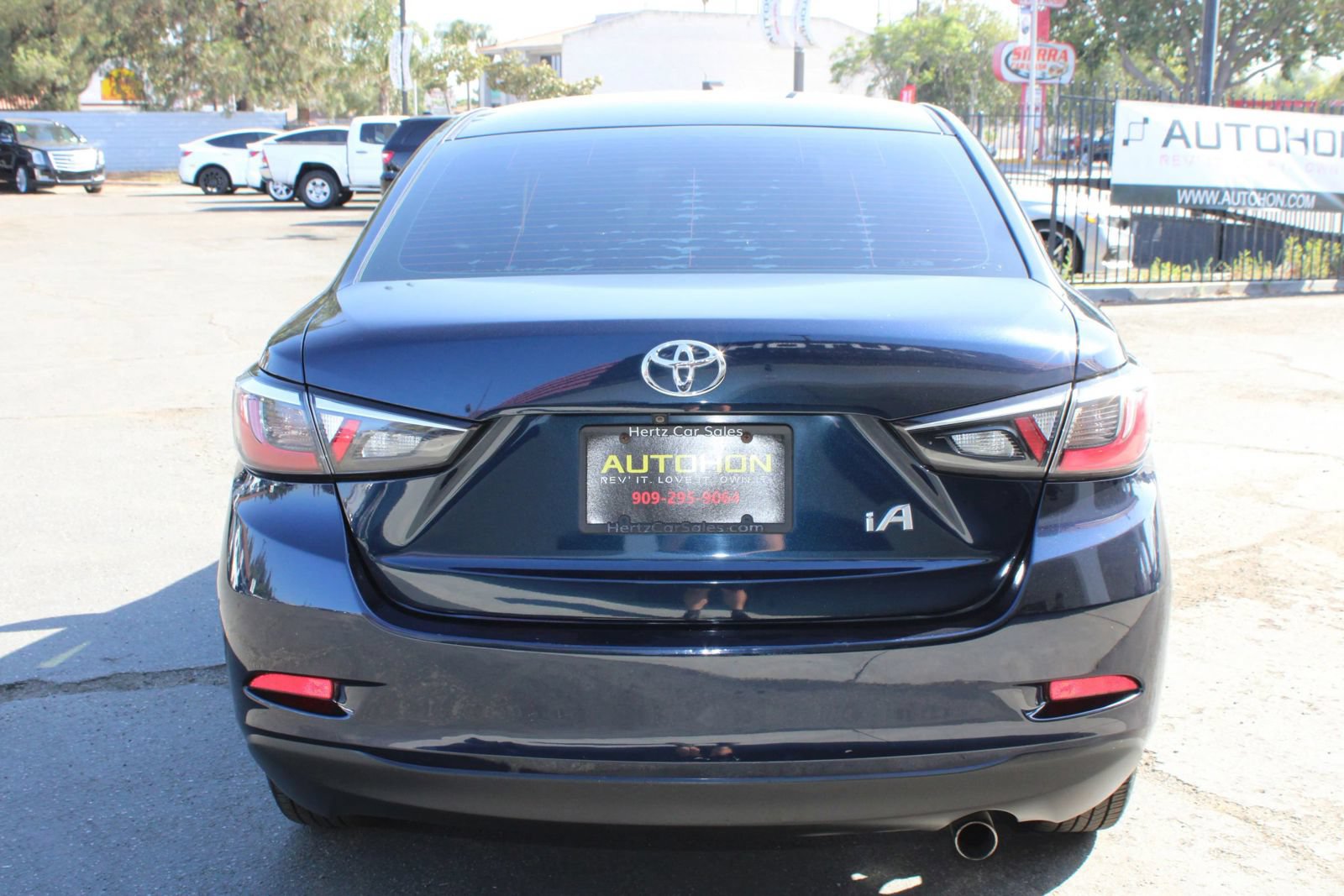 Used 2018 Toyota Yaris iA FWD image 35