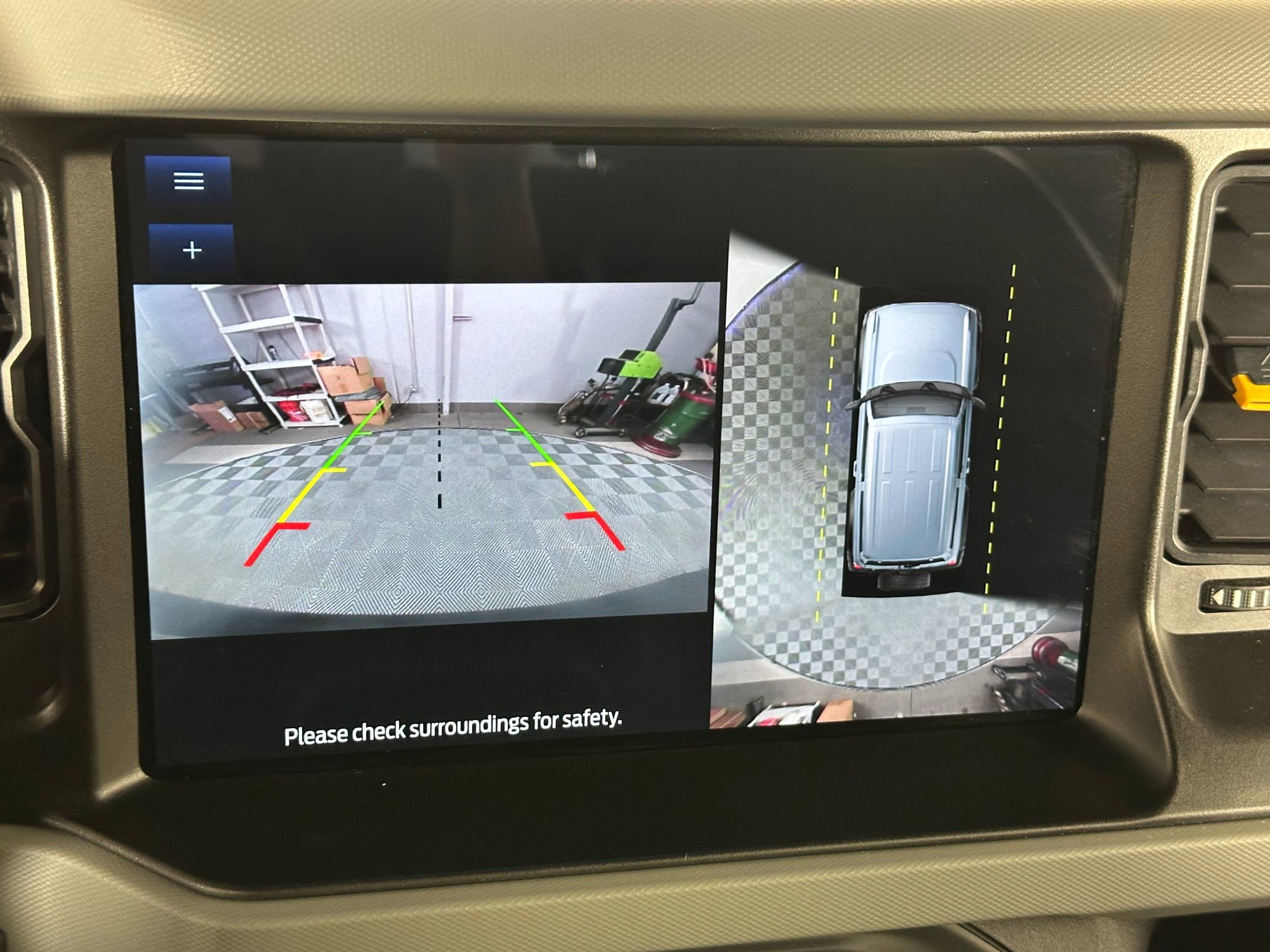 Used 2023 Ford Bronco Badlands image 25