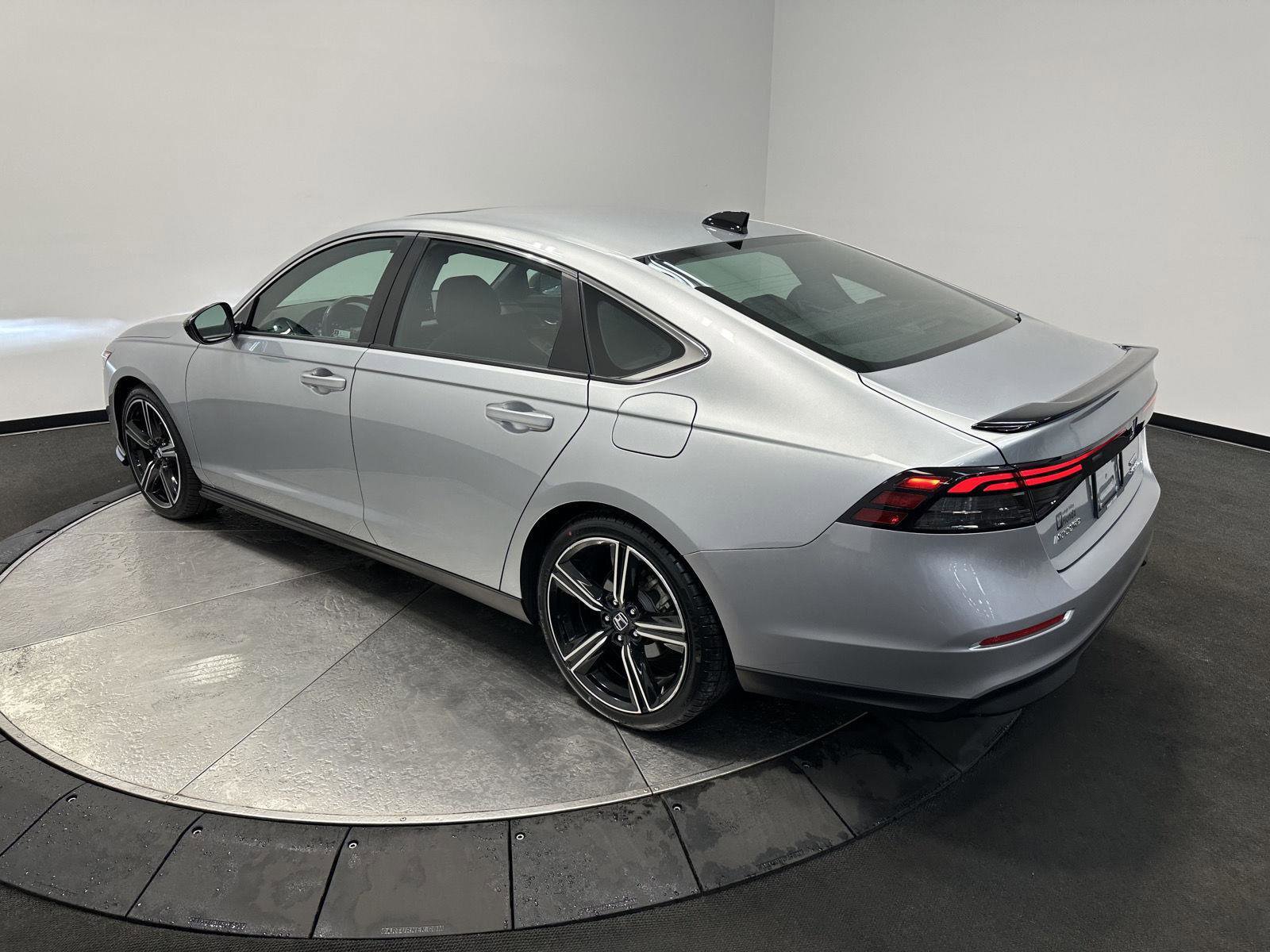 Certified 2024 Honda Accord Sport image 5