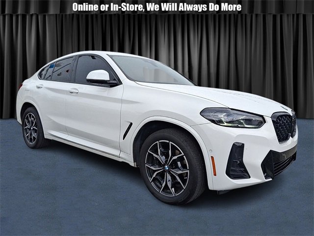 Used 2025 BMW X4 xDrive30i w/ Premium Package image 1