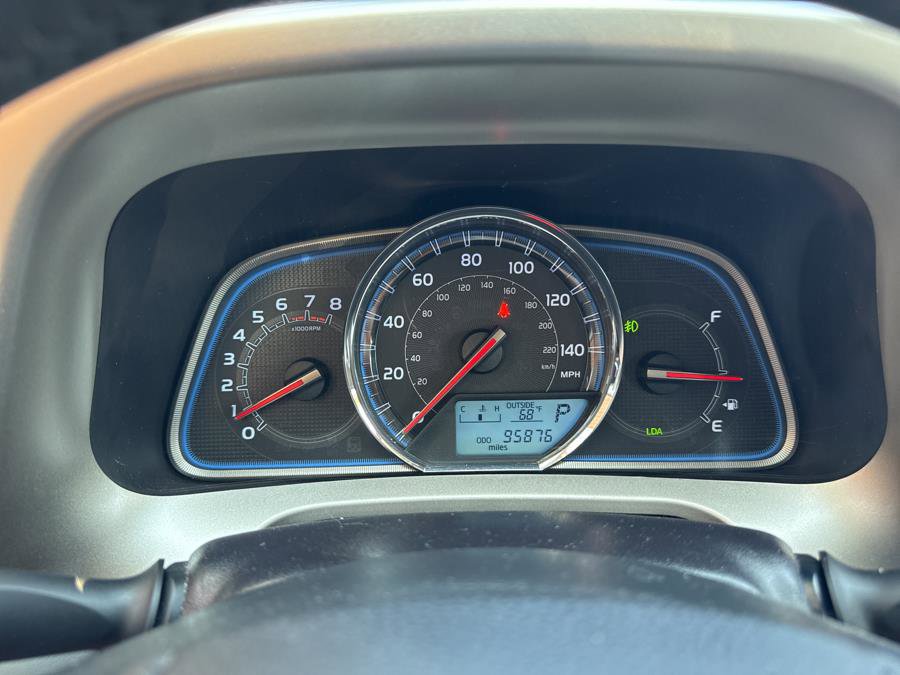 Used 2015 Toyota RAV4 Limited image 29