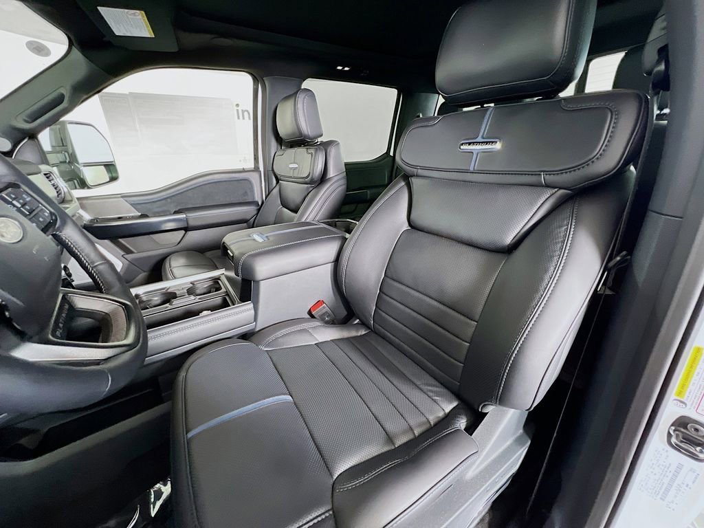 New 2025 Ford F350 Platinum image 25