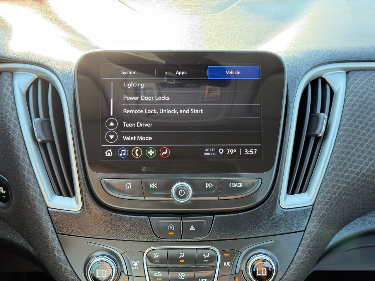 Used 2023 Chevrolet Malibu LT image 60