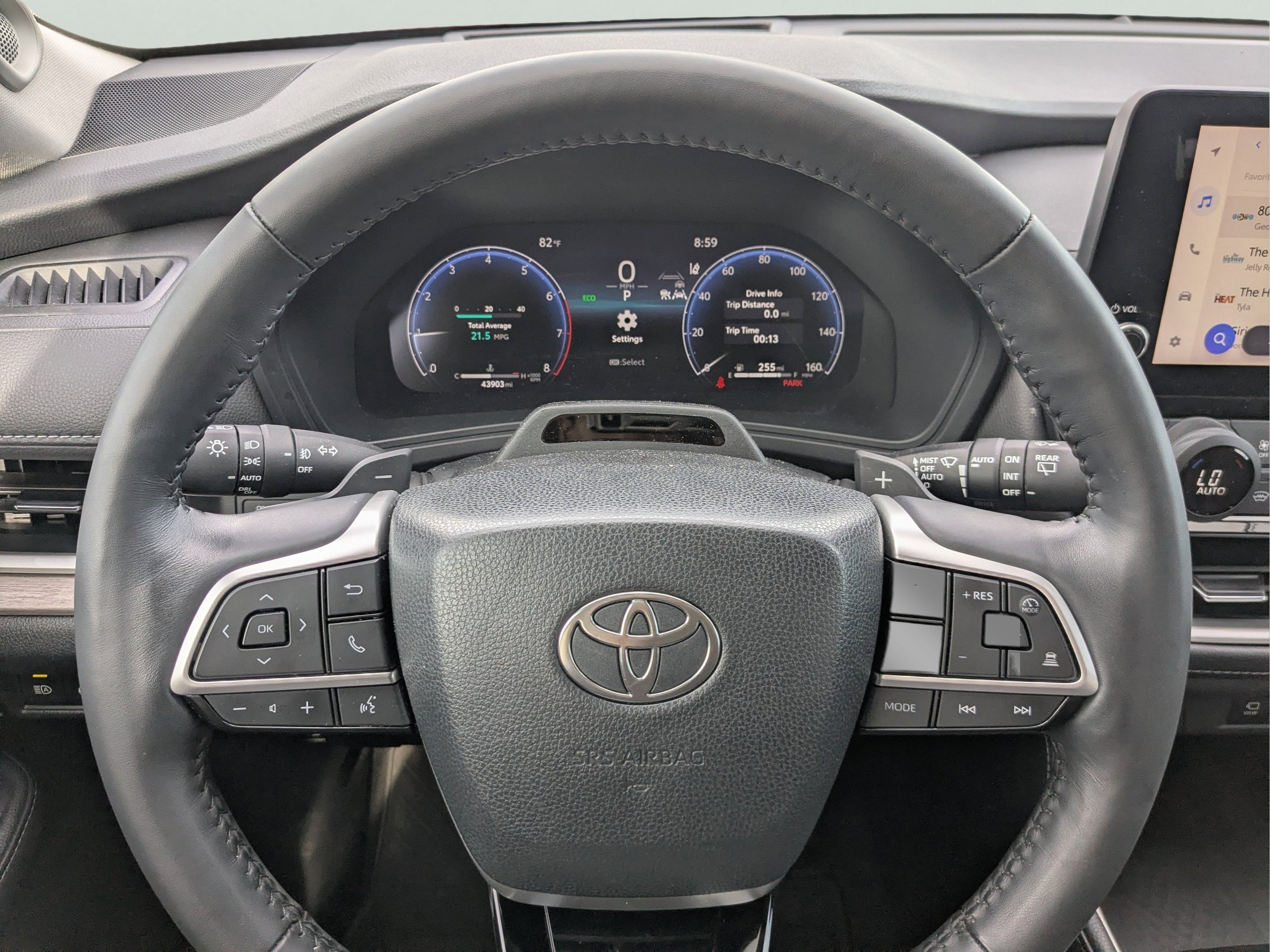 Used 2024 Toyota Grand Highlander AWD image 31