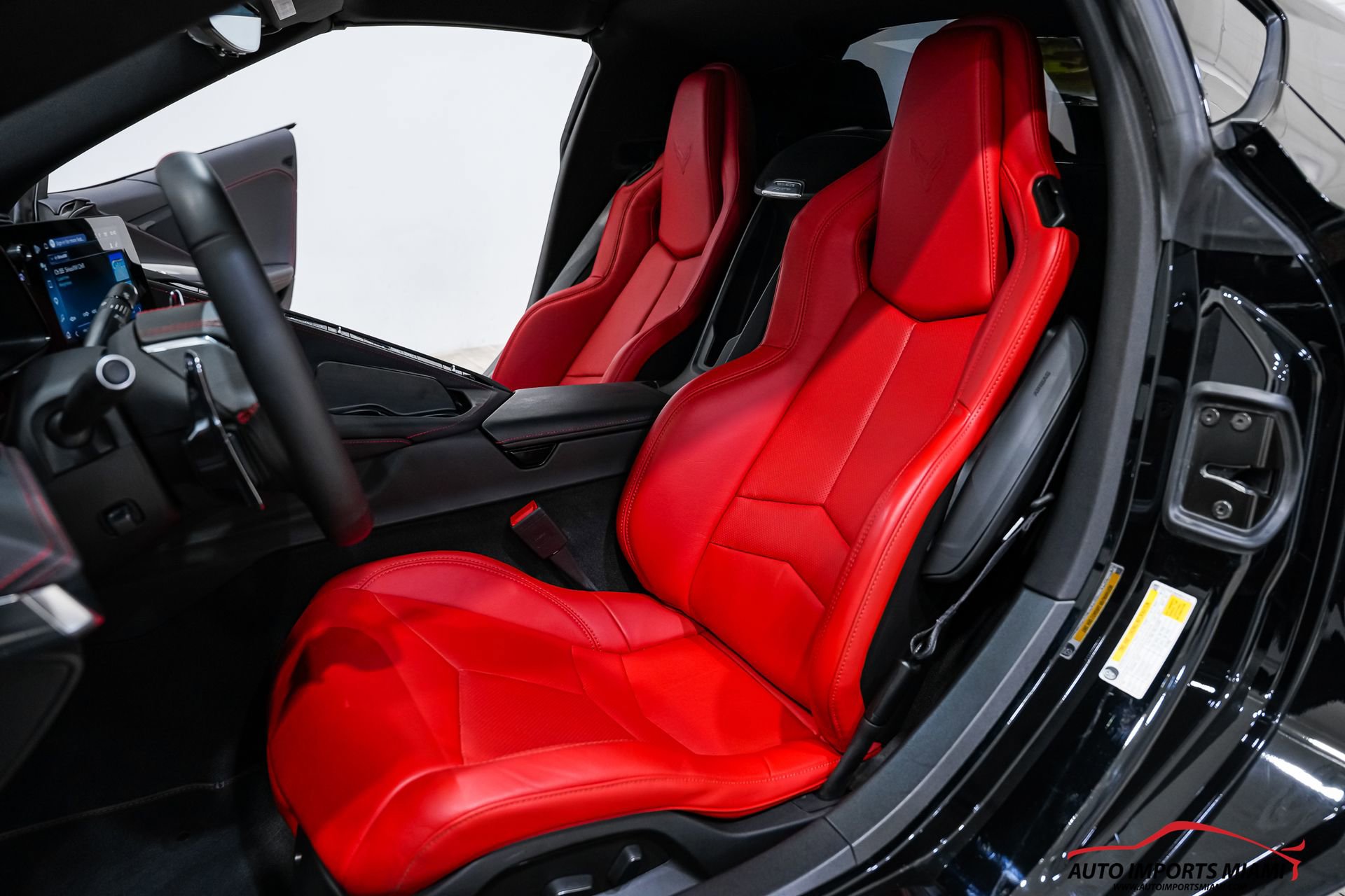 Used 2025 Chevrolet Corvette Z06 RWD image 41