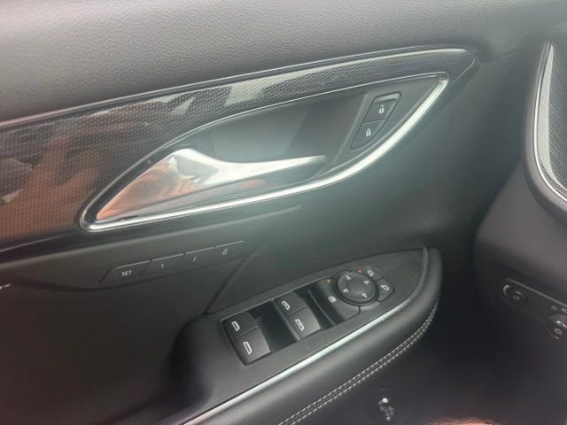 Used 2023 Buick Envision Essence AWD/4WD image 13