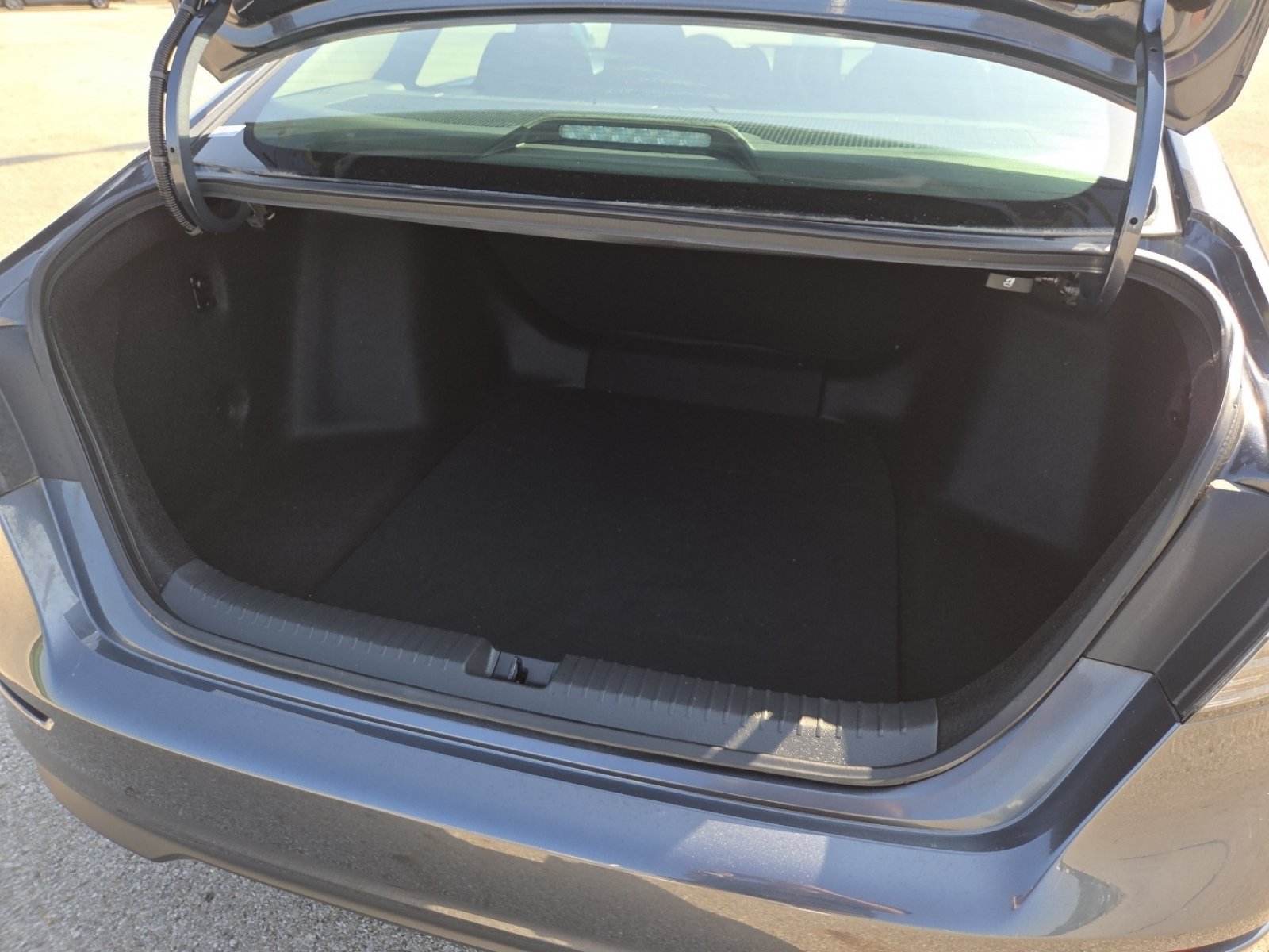 Used 2024 Honda Accord LX image 19
