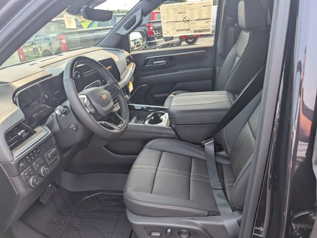 New 2026 Chevrolet Suburban High Country AWD/4WD image 13