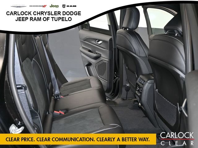 New 2025 Jeep Grand Cherokee Altitude image 38