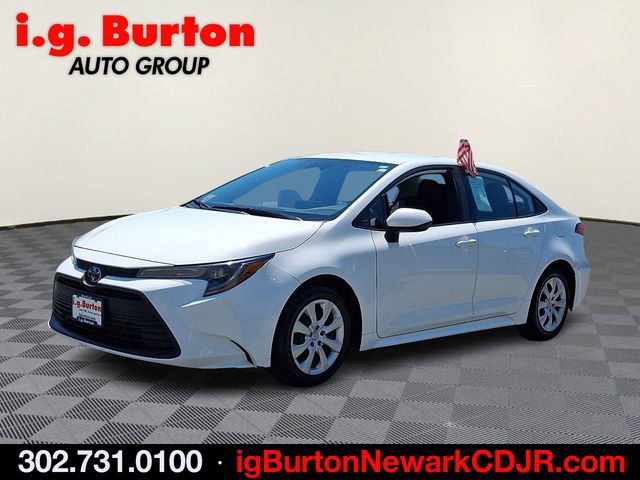 Used 2024 Toyota Corolla LE FWD video 3