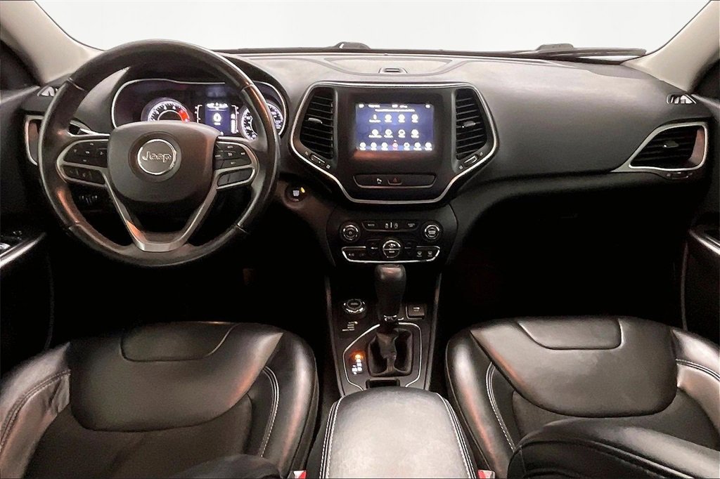 Used 2019 Jeep Cherokee Latitude Plus w/ Comfort/Convenience Group image 7