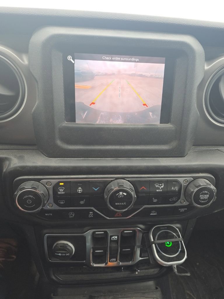 Used 2022 Jeep Gladiator Sport image 45