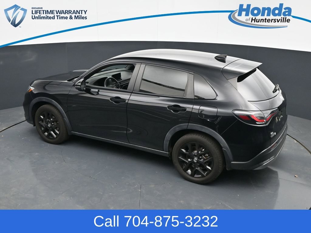 Used 2023 Honda HR-V Sport image 18