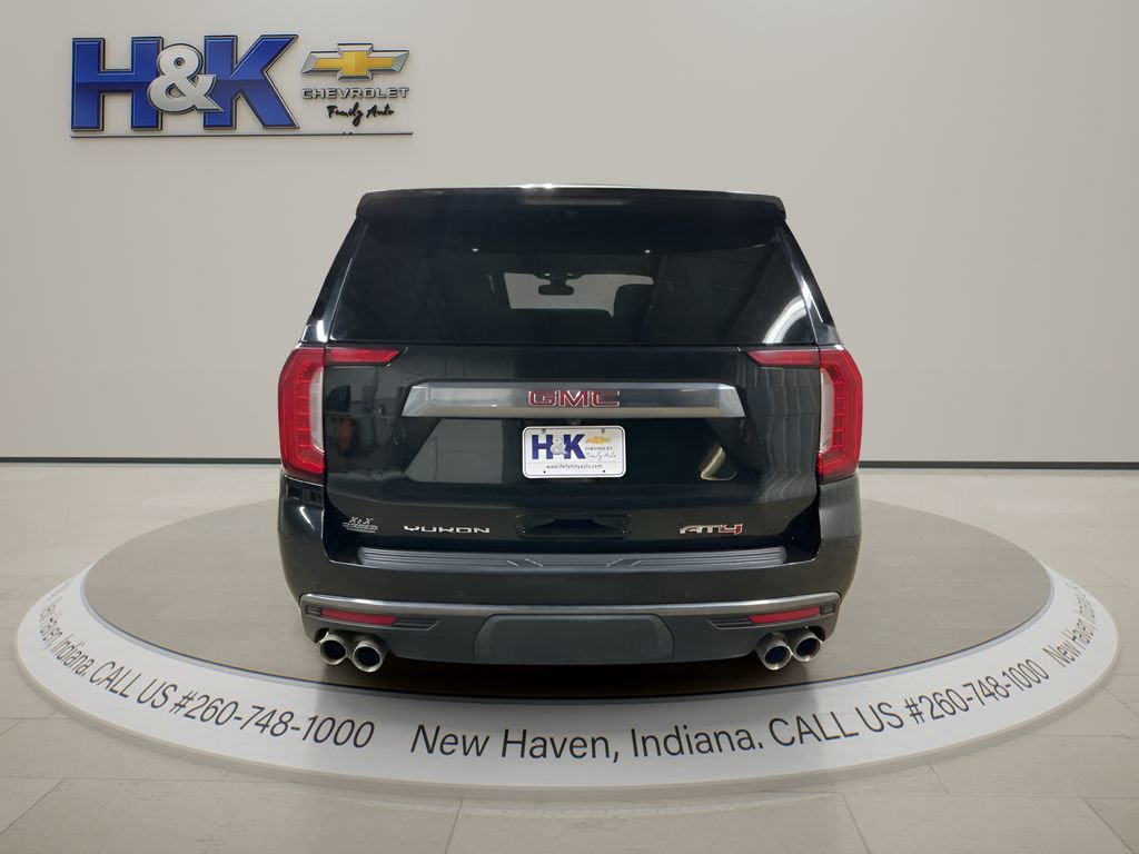 Used 2022 GMC Yukon AT4 image 5