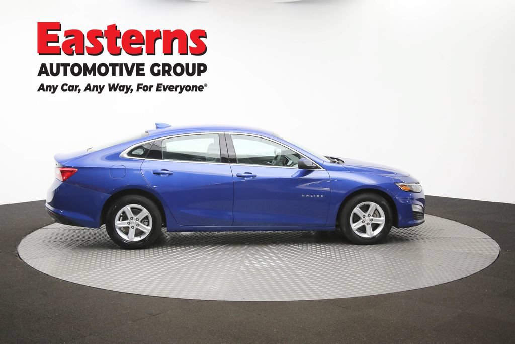 Used 2023 Chevrolet Malibu LT FWD image 44