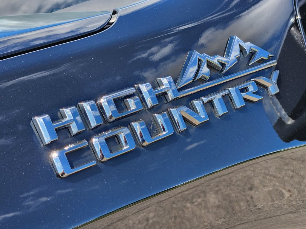 Certified 2025 Chevrolet Silverado 1500 High Country w/ High Country Premium Package AWD/4WD image 12