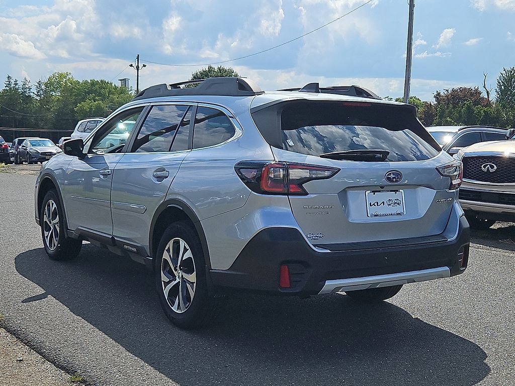 Used 2020 Subaru Outback Limited AWD/4WD image 5