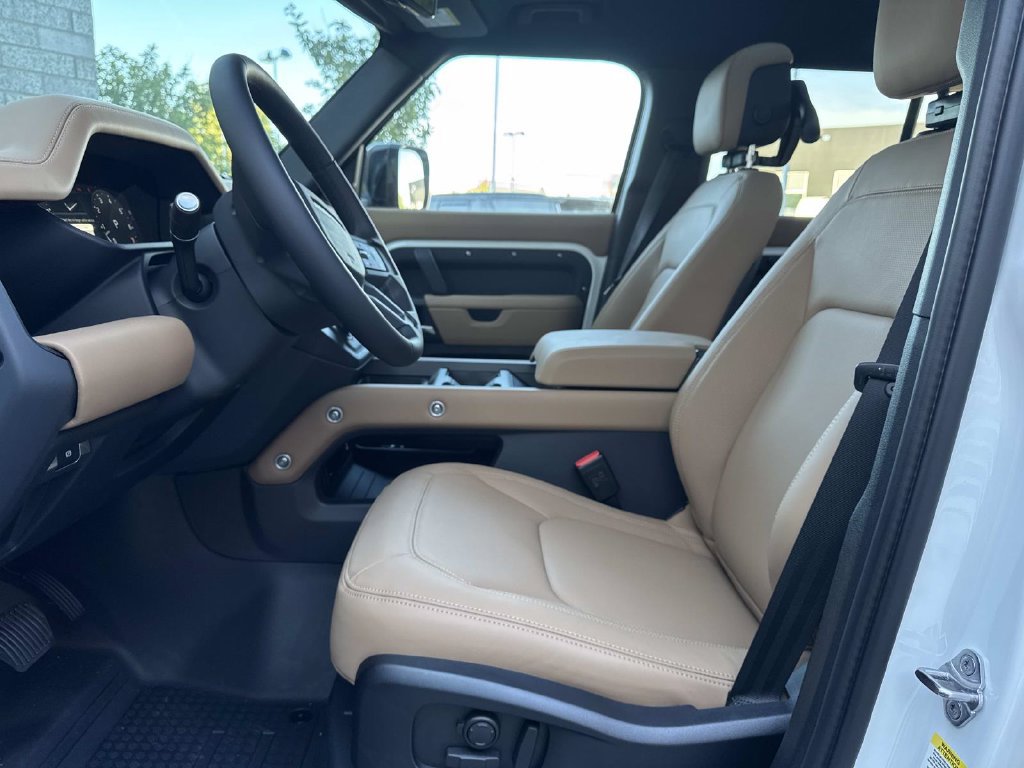 New 2026 Land Rover Defender 110 X-Dynamic SE AWD/4WD image 20