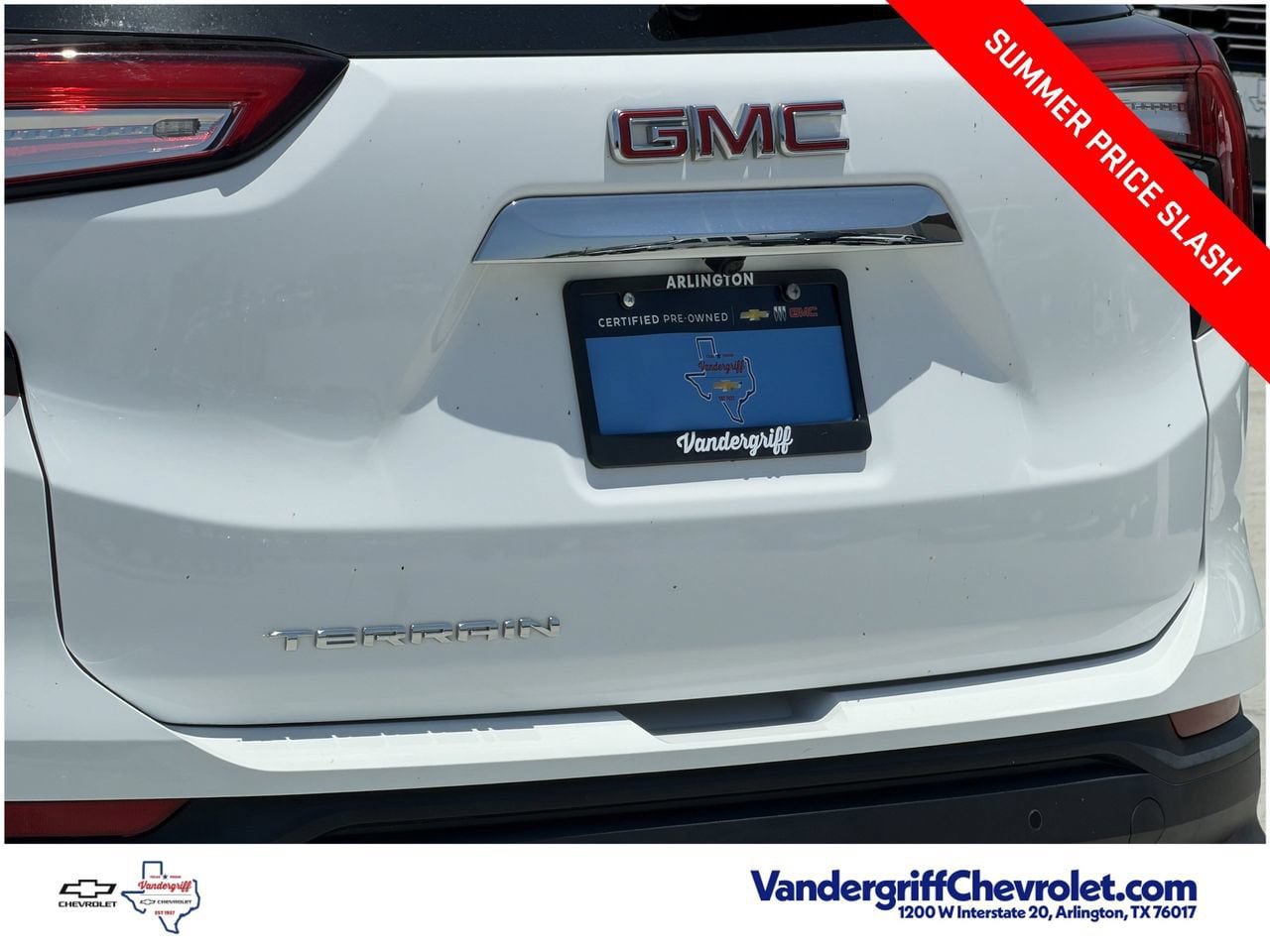 Certified 2024 GMC Terrain SLE w/ Fleet Convenience Package FWD image 6