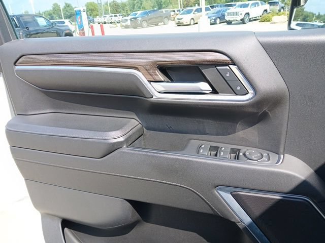 Certified 2024 Chevrolet Silverado 1500 RST AWD/4WD image 13