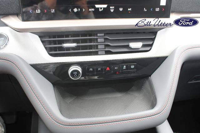 New 2026 Ford Explorer Active w/ Active Comfort Package RWD image 14