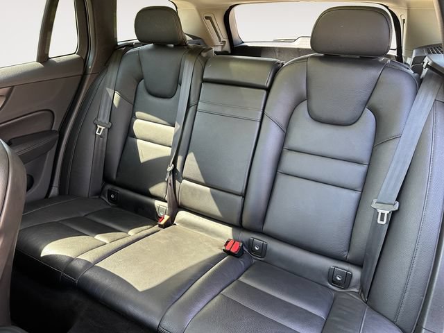 Used 2021 Volvo V60 T5 Cross Country AWD/4WD image 15